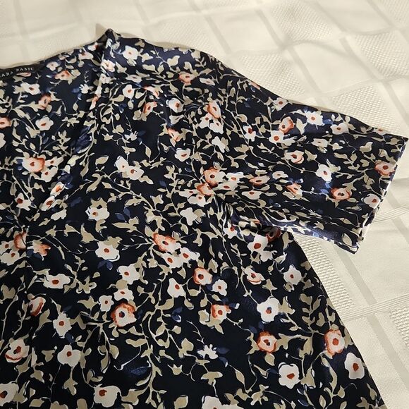Floral Navy Blue Women's Top - Picture 10 of 16
